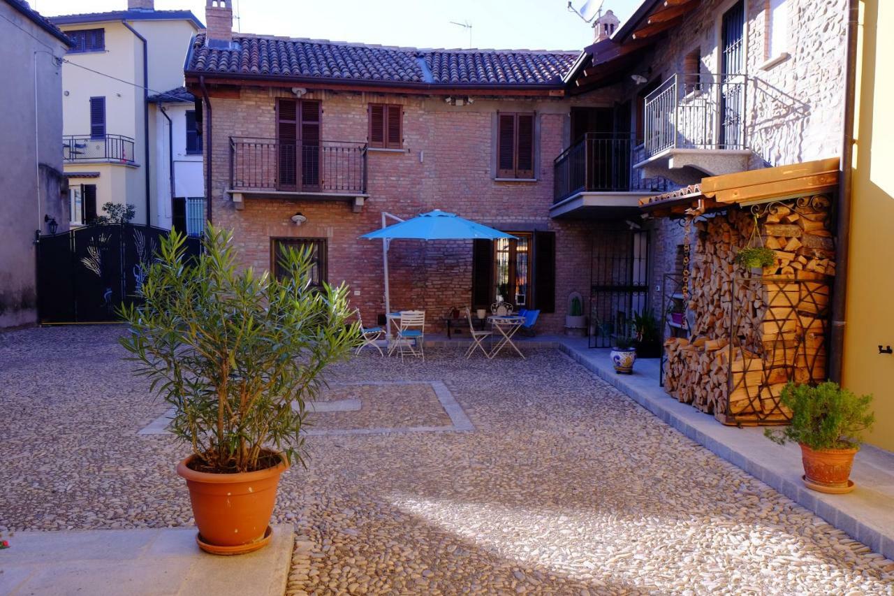 B&B La Corte Suites 萨利切温泉 外观 照片